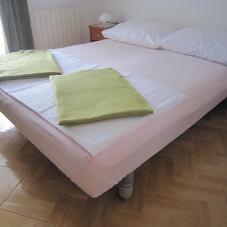 Apartment House Berry Primošten المظهر الخارجي الصورة