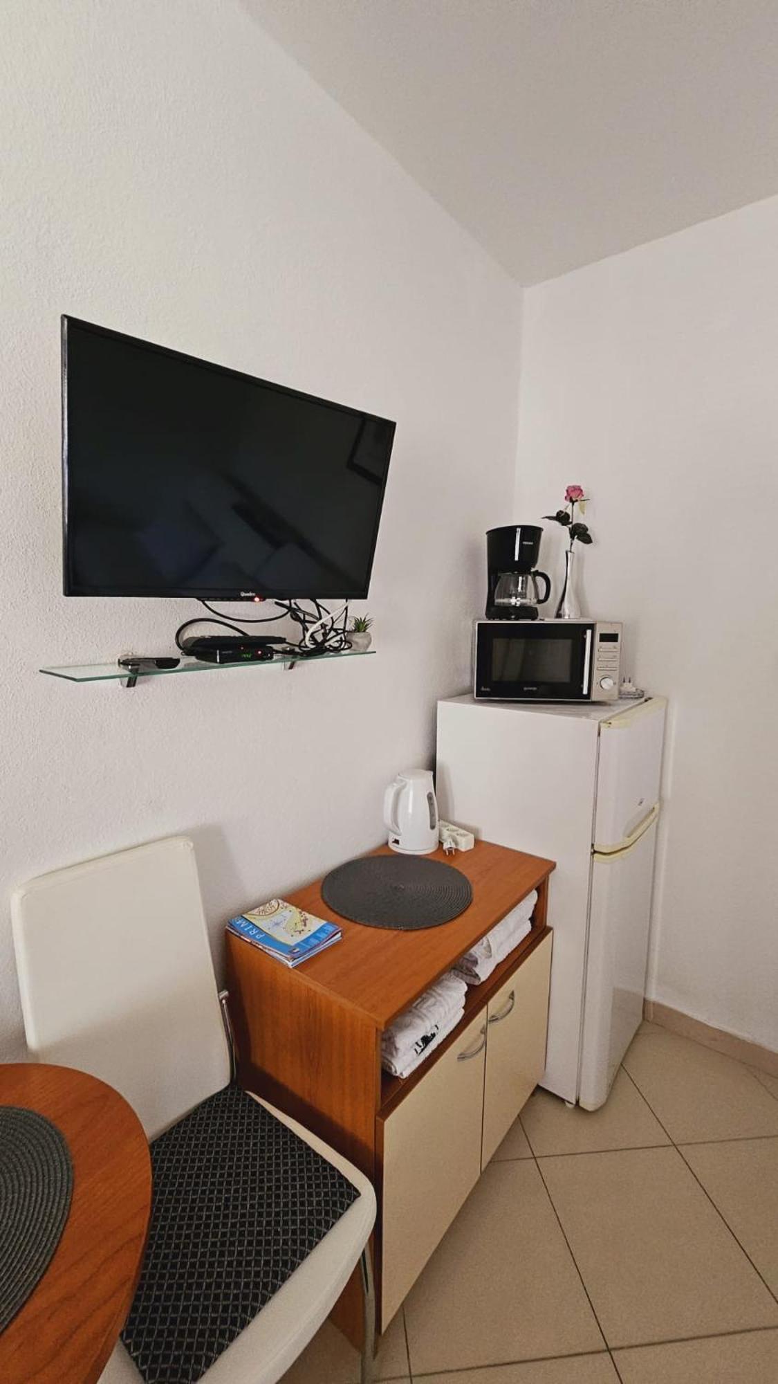 Apartment House Berry Primošten المظهر الخارجي الصورة