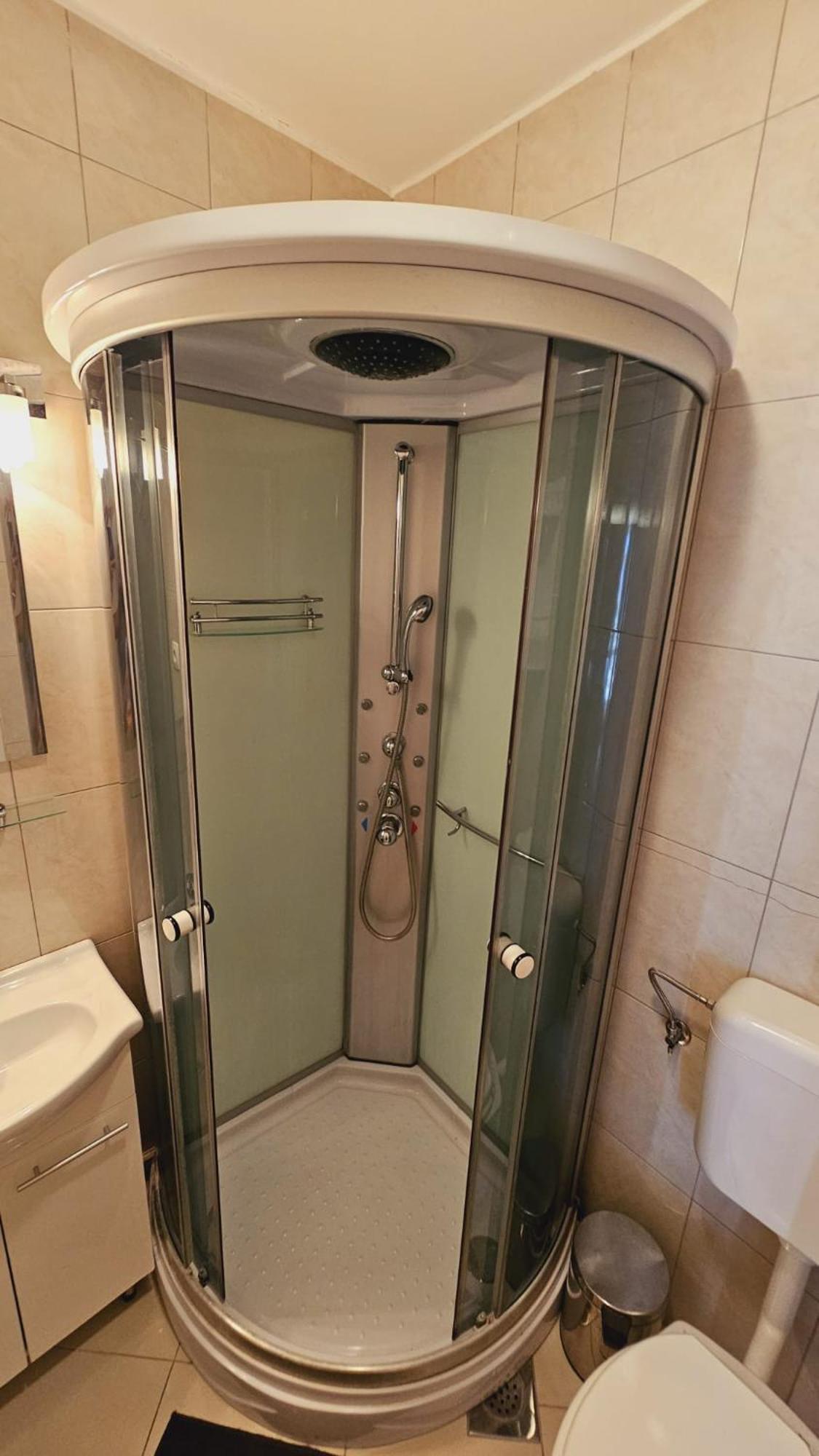 Apartment House Berry Primošten المظهر الخارجي الصورة